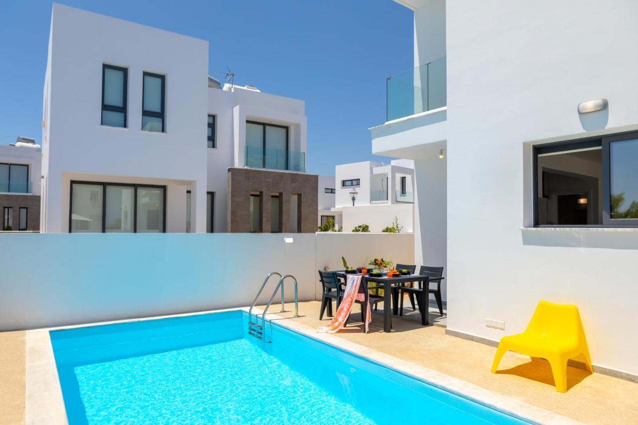 Alasia Villas Paralimni Exterior photo