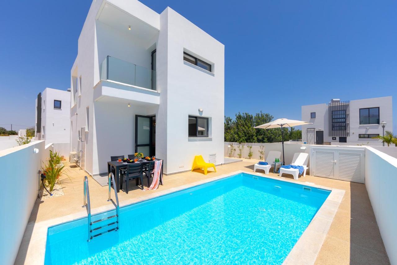 Alasia Villas Paralimni Exterior photo