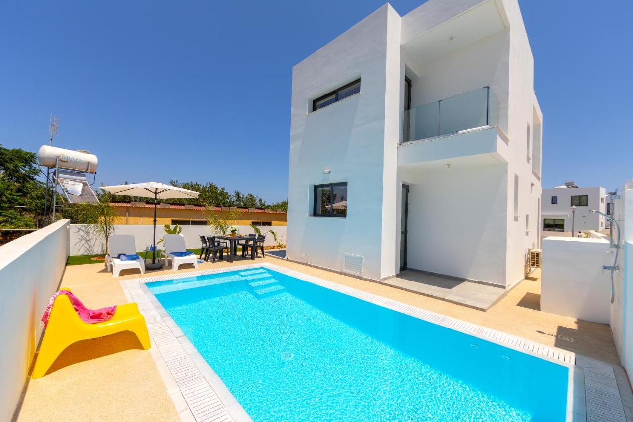 Alasia Villas Paralimni Exterior photo